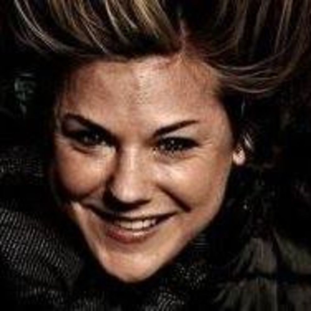 Meet your Posher, Gina